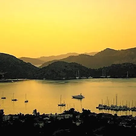 Swan - Adult Only 2* Selimiye (Aegean)